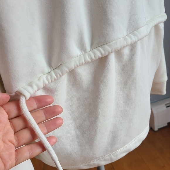 Sweaty Betty Low Tides OVERSIZED Crewneck Sweatshirt - Picture 7 of 16